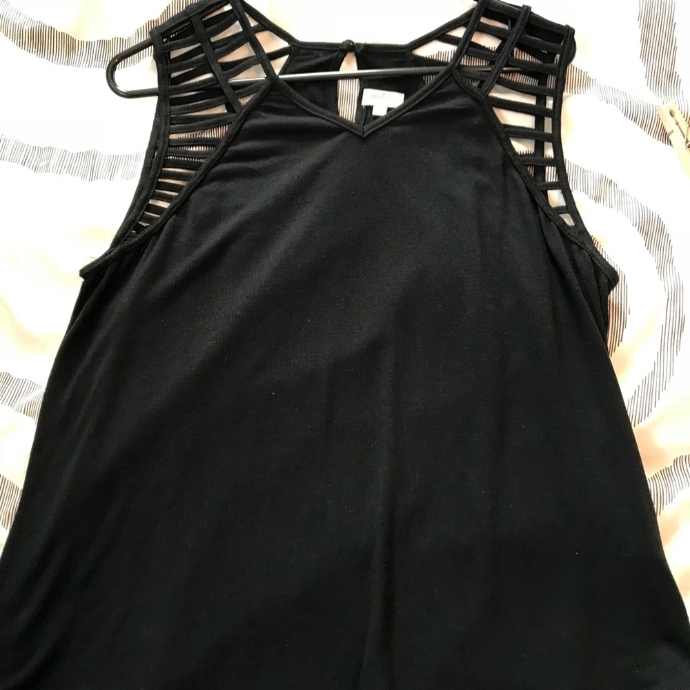 Pixley black tank.